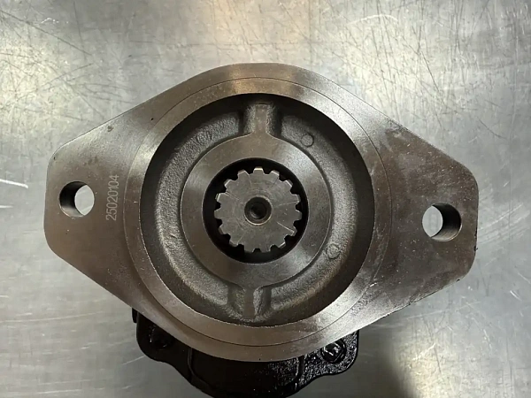 GHD1-F/DR-S03D15-SA06U05/NU05-NJD Гидронасос шестеренный правого вращения