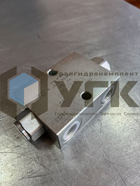 VBPDE 3/8 тип A  V0180 Двусторонний гидрозамок